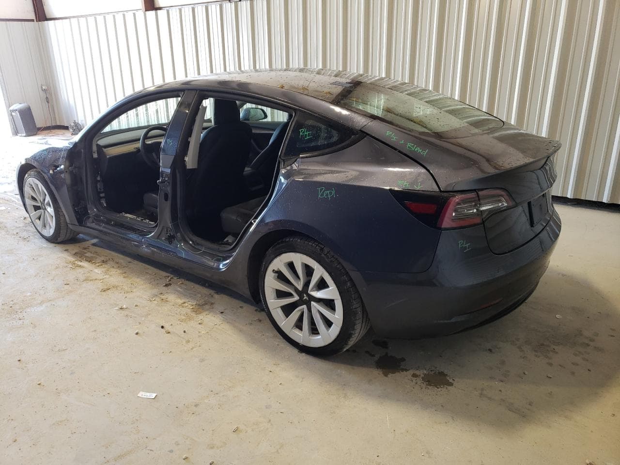 2022 Tesla Model 3 - foto 2