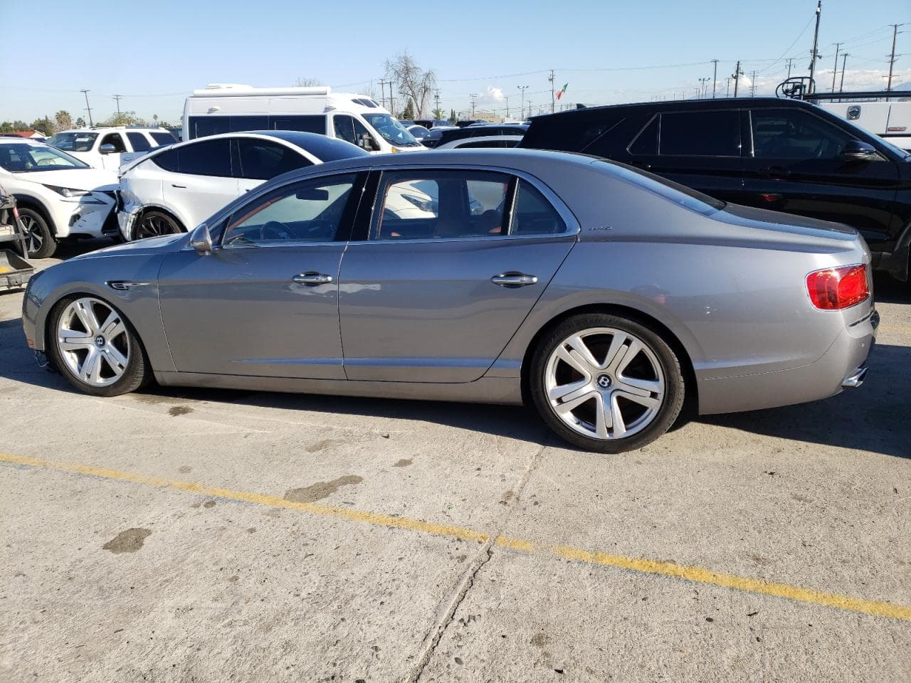 2014 Bentley Flying Spur - foto 2