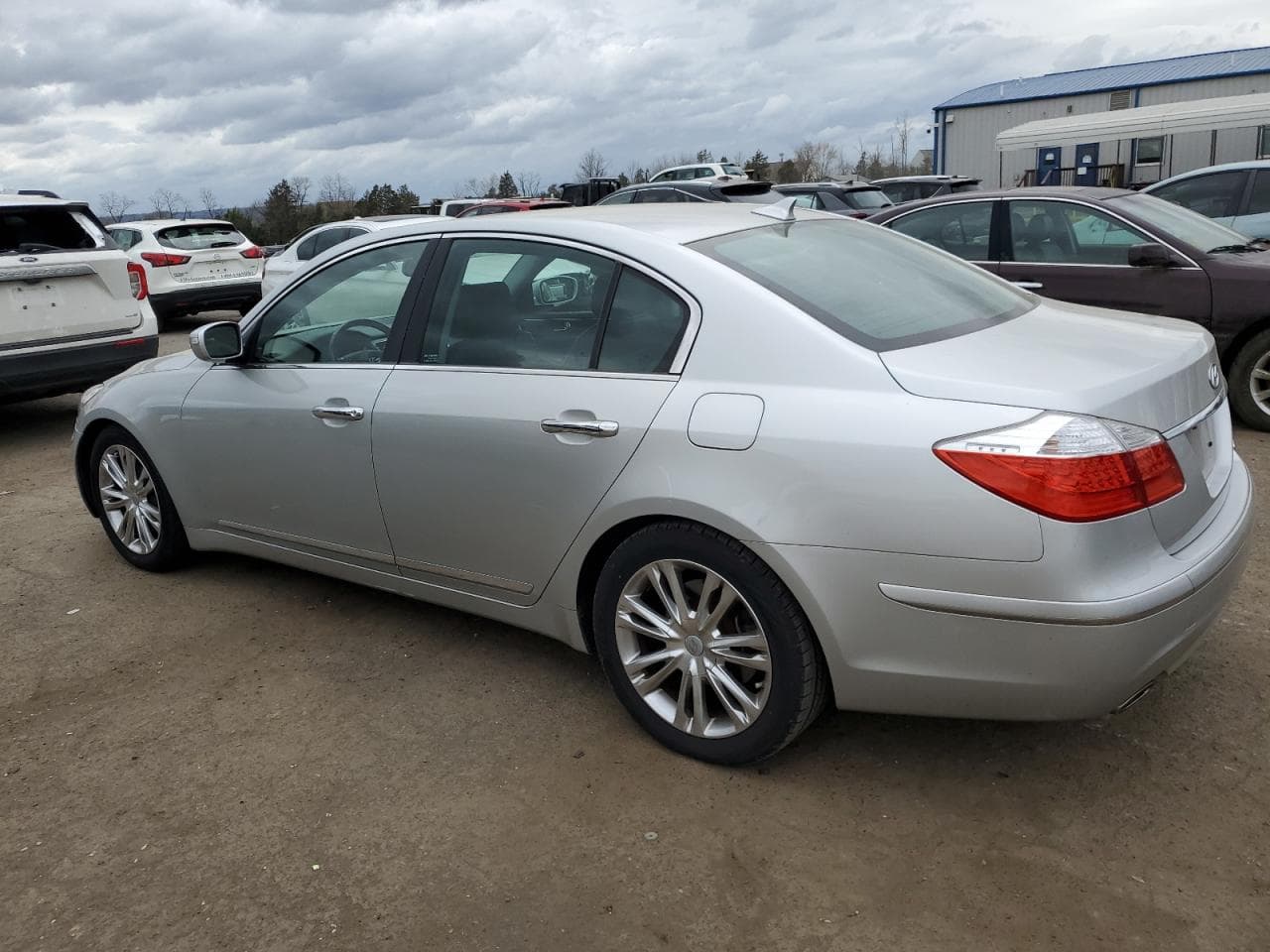 2009 Hyundai Genesis 4.6L - foto 2