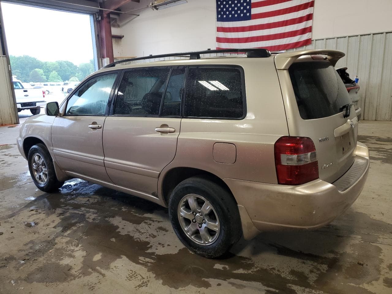 2005 Toyota Highlander Base - foto 2
