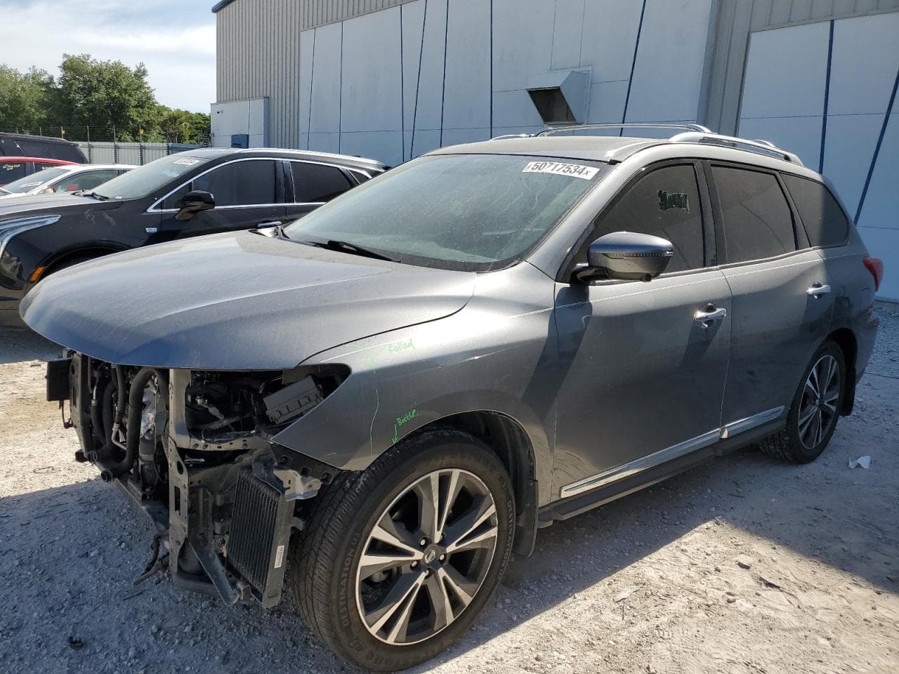 2019 Nissan Pathfinder Platinum