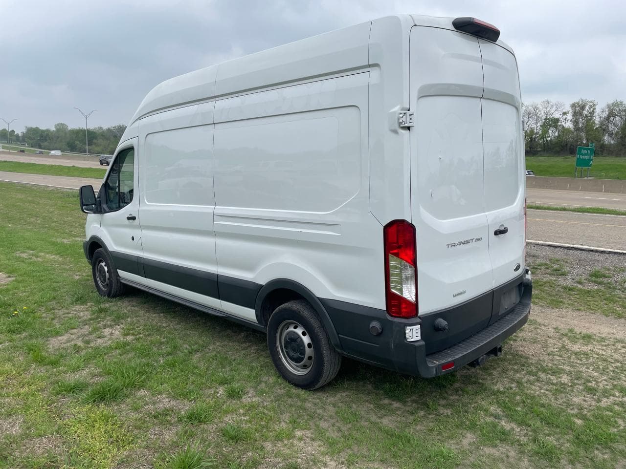 2018 Ford Transit-250 - foto 3