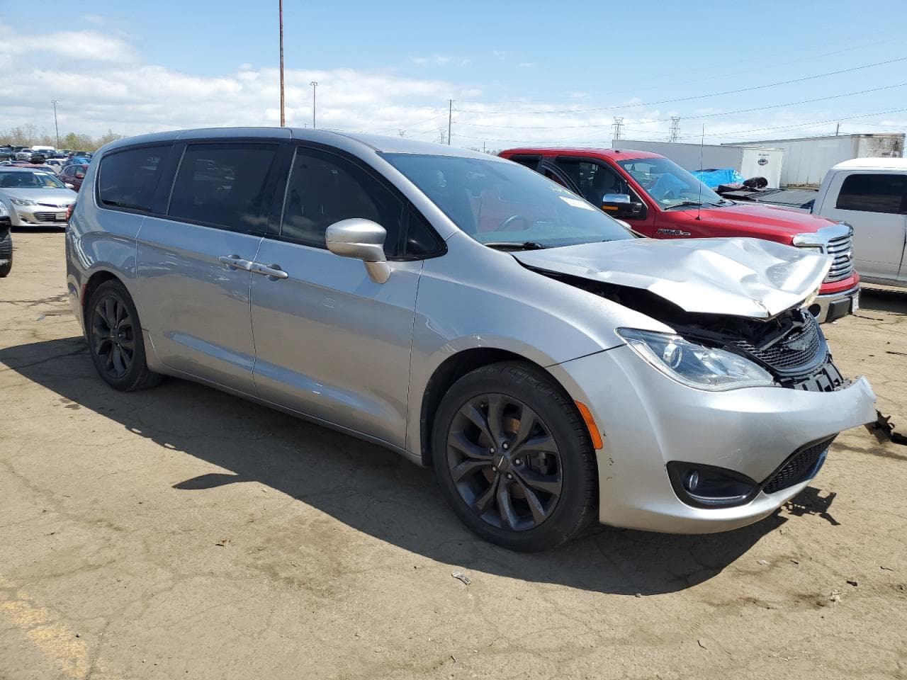 2018 Chrysler Pacifica Touring Plus - foto 4