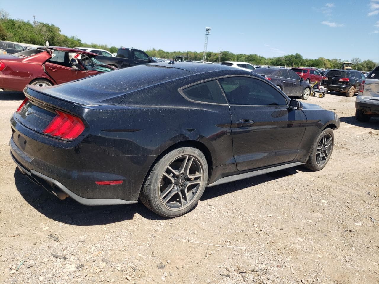 2018 Ford Mustang - foto 3