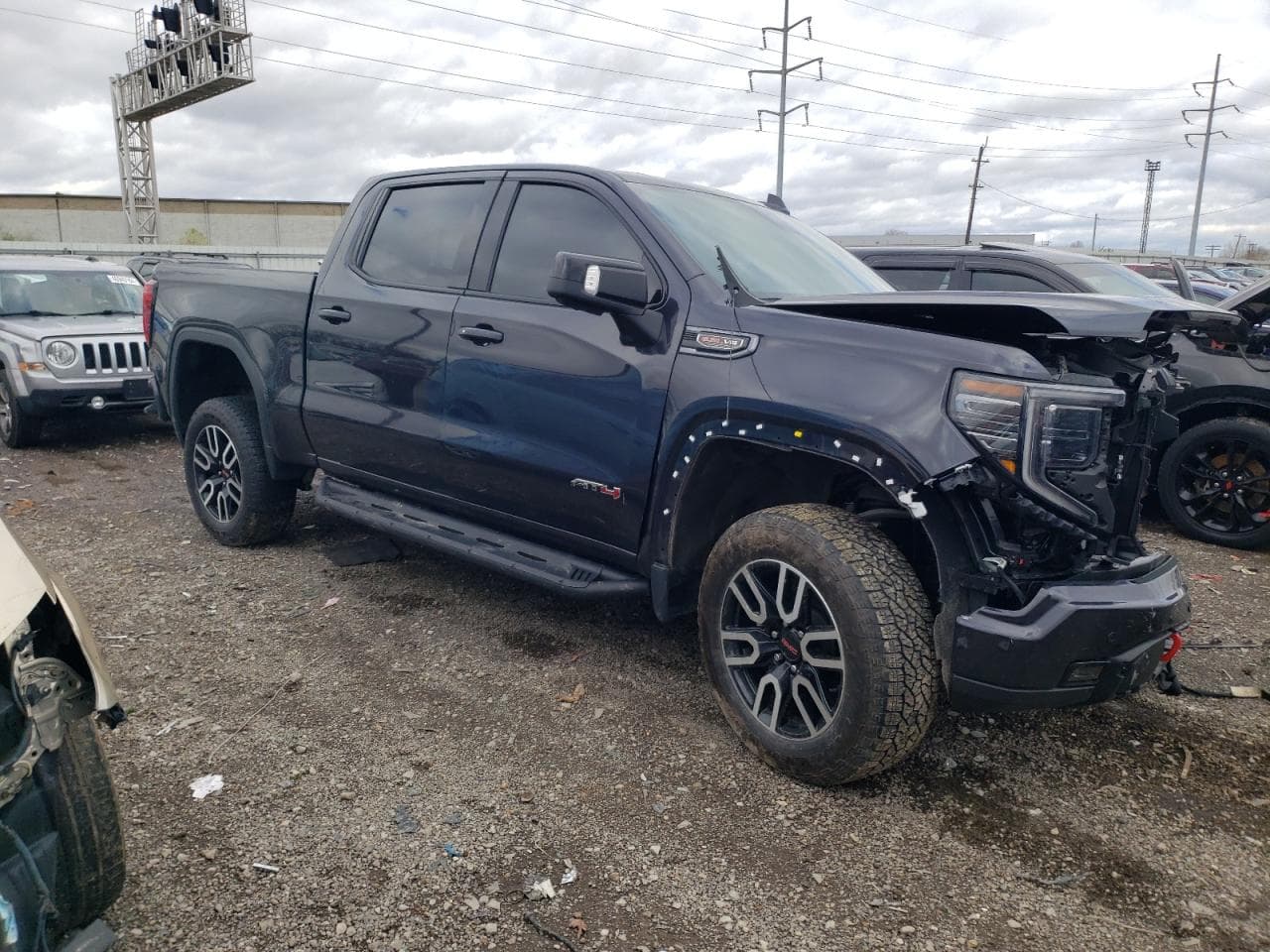 2022 GMC Sierra K1500 At4 - foto 4