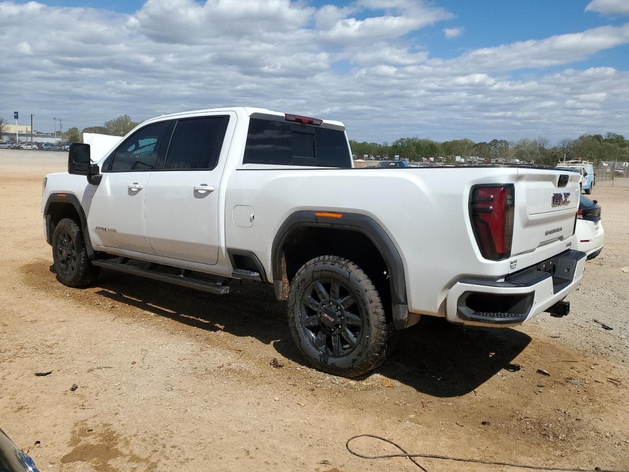 2024 GMC Sierra K2500 At4 - foto 4