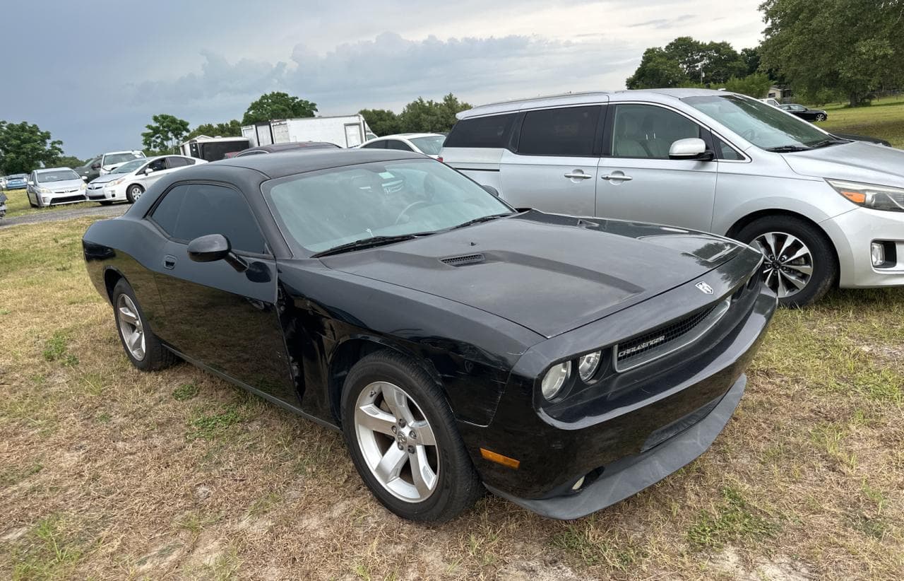2009 Dodge Challenger Se
