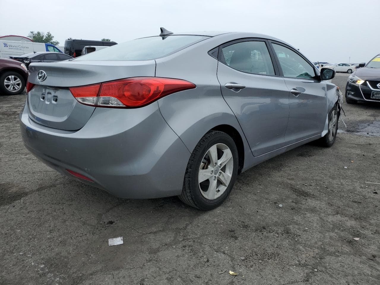 2013 Hyundai Elantra Gls - foto 3