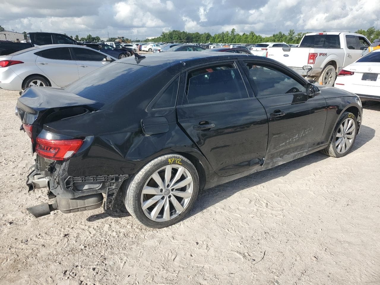 2017 Audi A4 Ultra Premium - foto 3