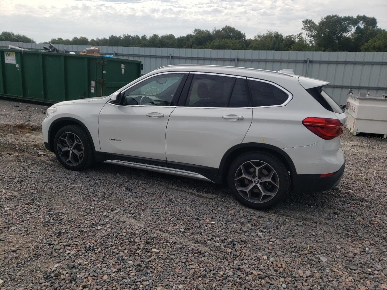 2017 BMW X1 Sdrive28I - foto 2