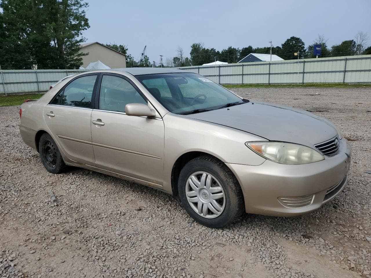 2005 Toyota Camry Le - foto 4