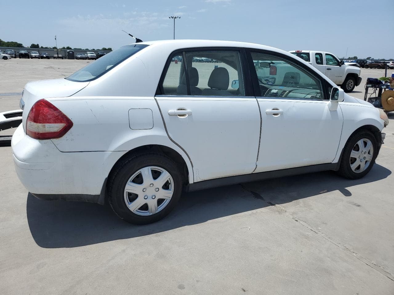 2008 Nissan Versa S - foto 3