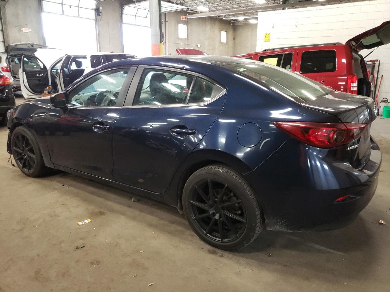 2017 Mazda 3 Touring - foto 2