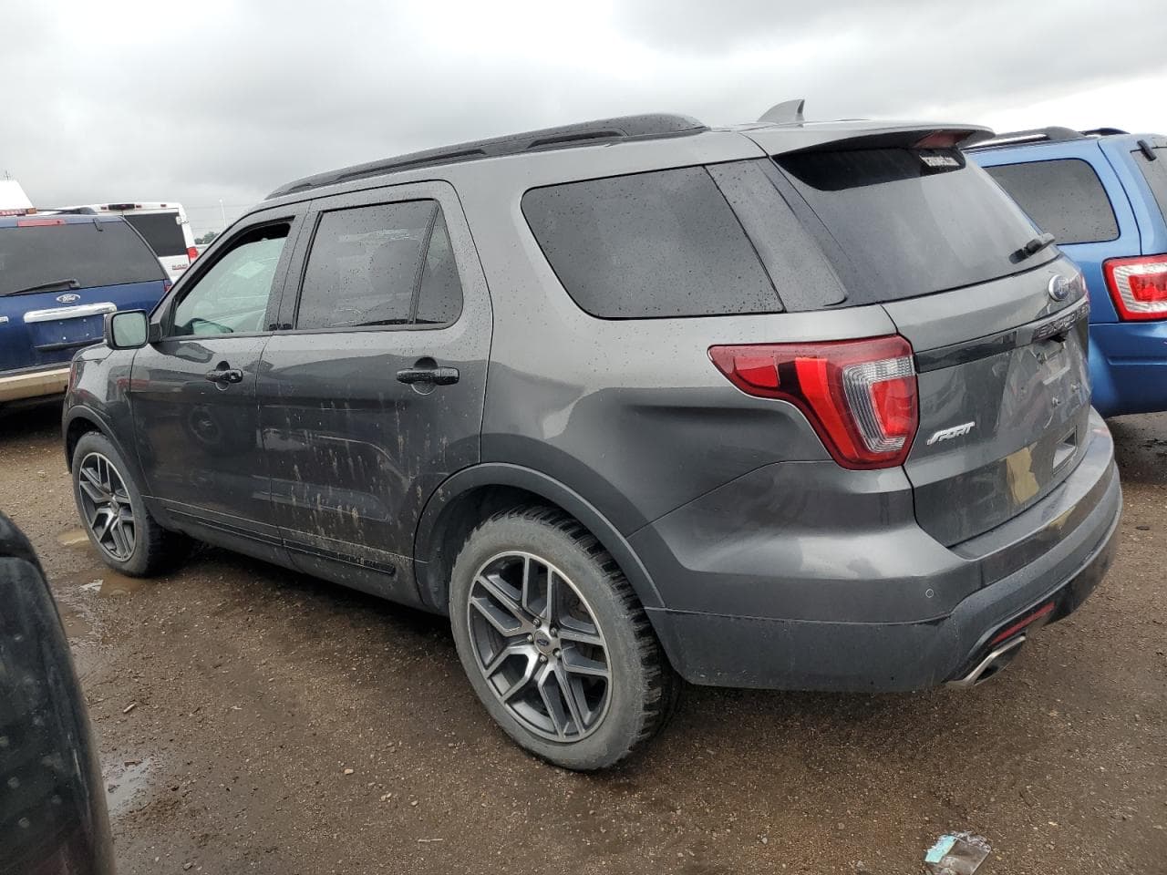 2017 Ford Explorer Sport - foto 2