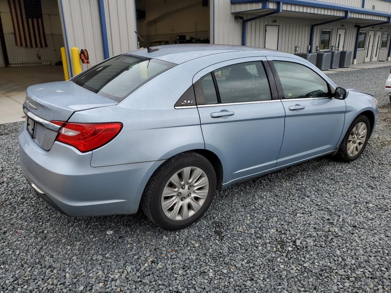 2014 Chrysler 200 Lx - foto 3