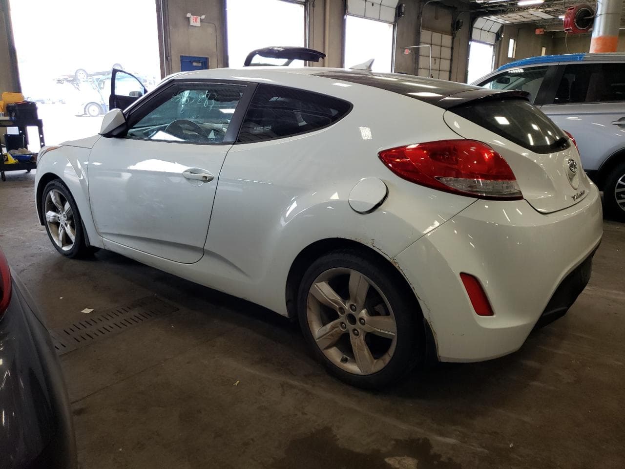 2013 Hyundai Veloster - foto 2