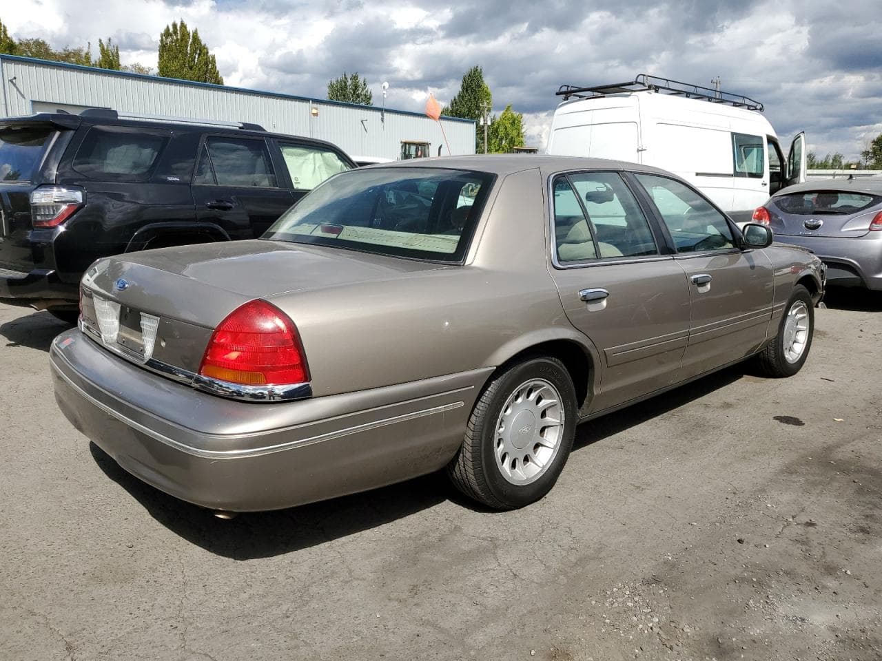 2001 Ford Crown Victoria Lx - foto 3