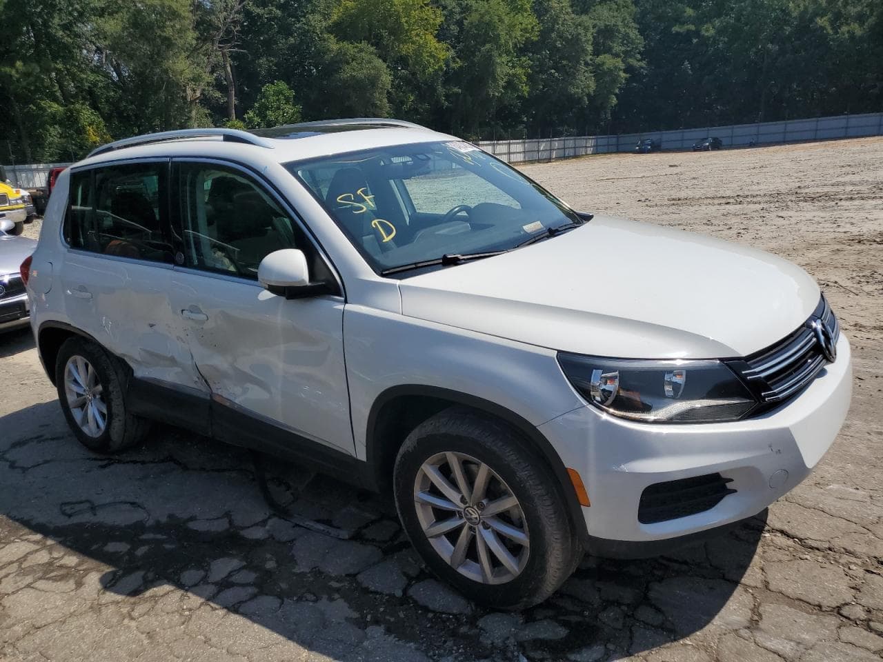 2017 Volkswagen Tiguan Wolfsburg - foto 4