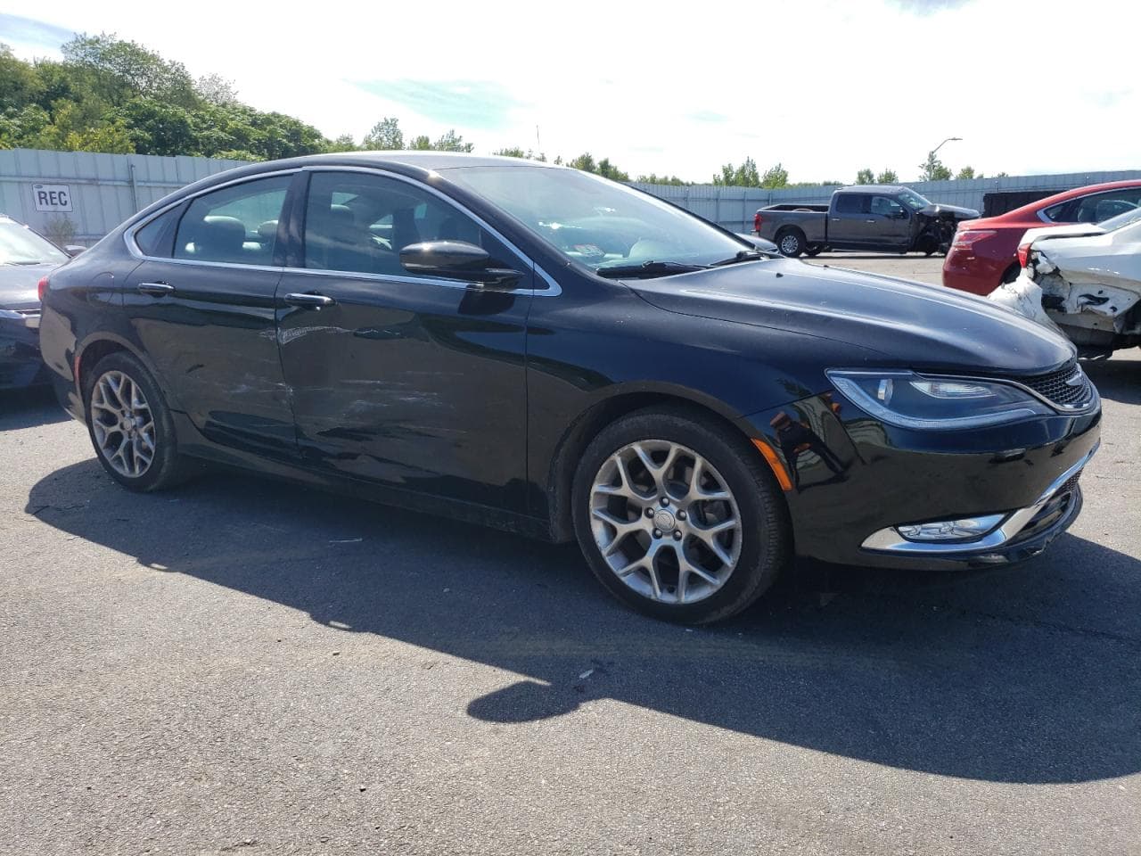 2015 Chrysler 200 C - foto 4