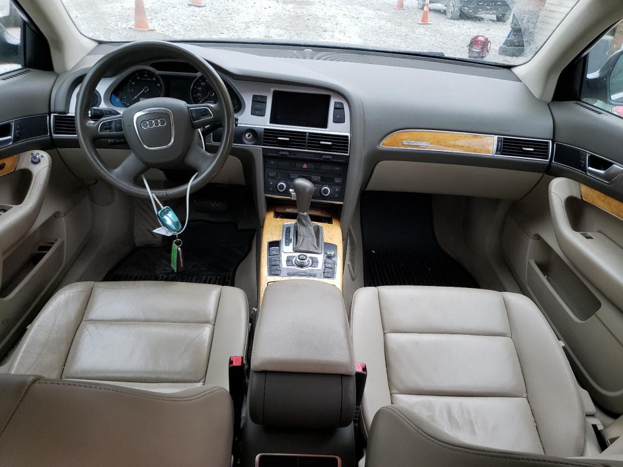 2010 Audi A6 Premium Plus - foto 2