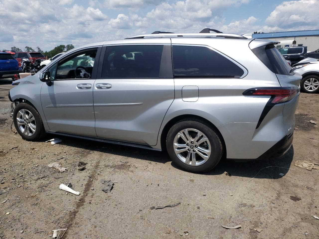2022 Toyota Sienna Limited - foto 2