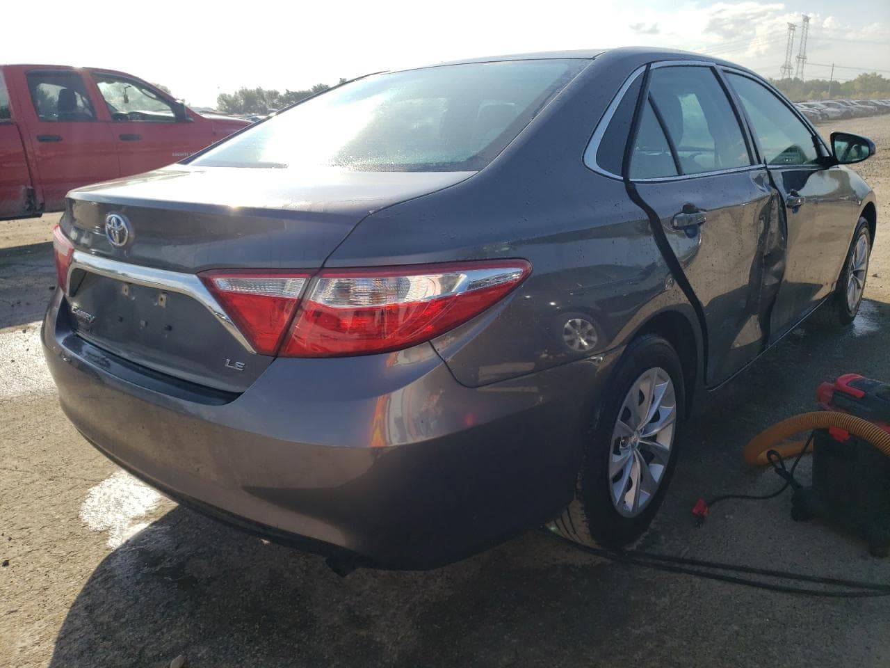 2016 Toyota Camry Le - foto 3