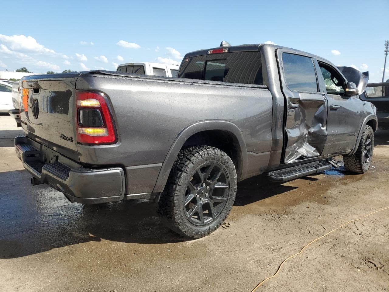 2022 Ram 1500 Laramie - foto 3