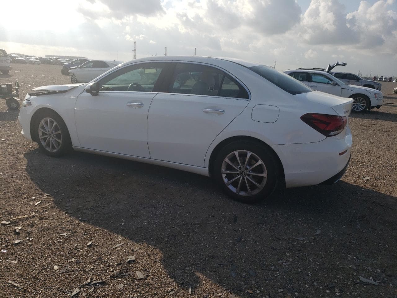 2019 Mercedes-Benz A 220 - foto 2