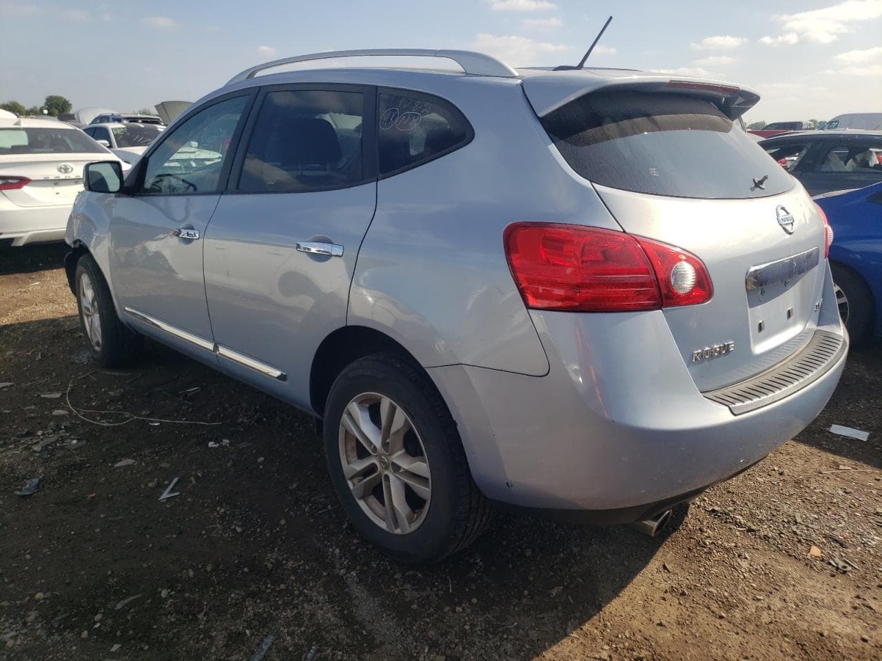 2012 Nissan Rogue S - foto 2