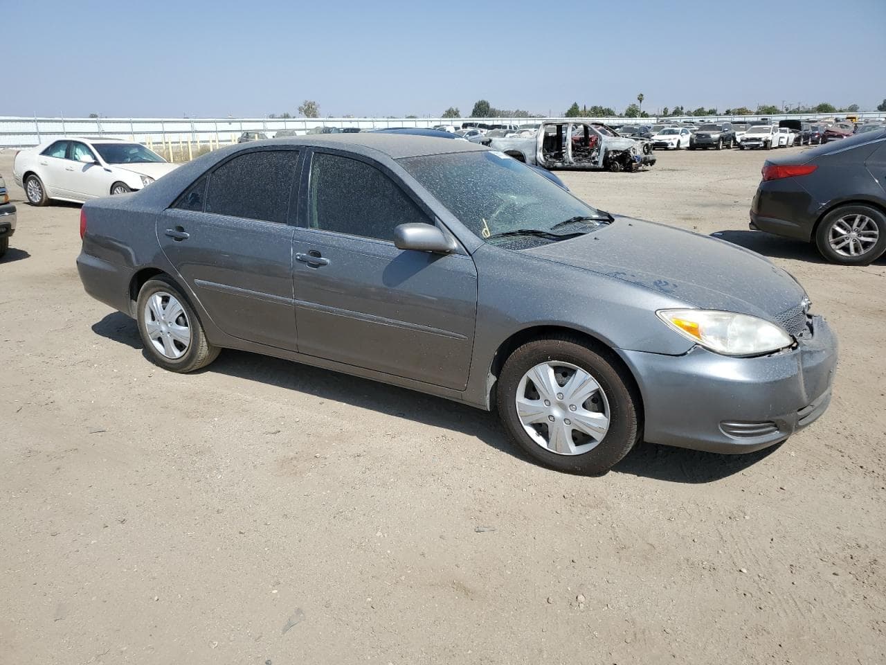 2004 Toyota Camry Le - foto 4