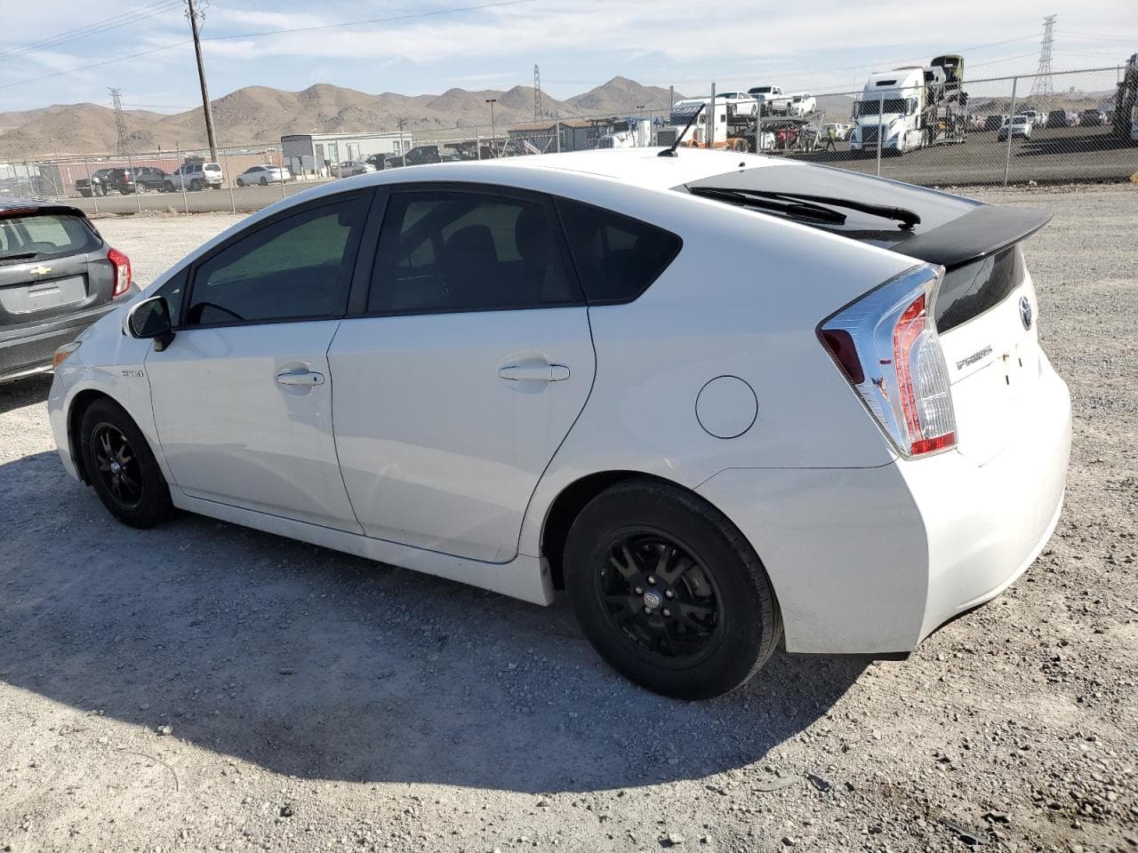 2015 Toyota Prius - foto 2