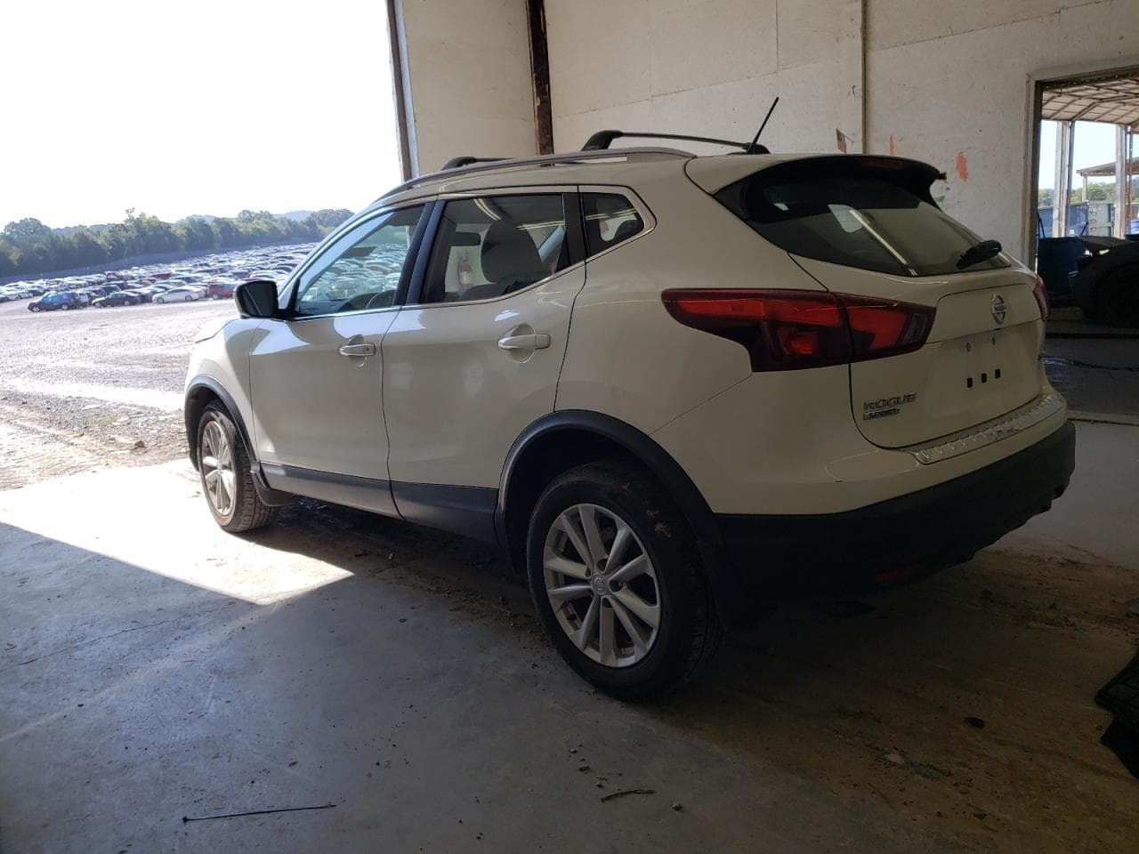2017 Nissan Rogue Sport S - foto 2
