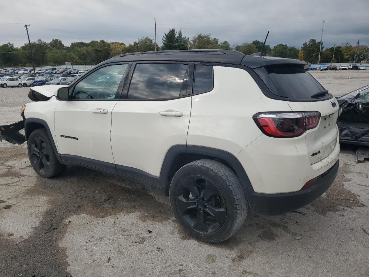2021 Jeep Compass Latitude - foto 2