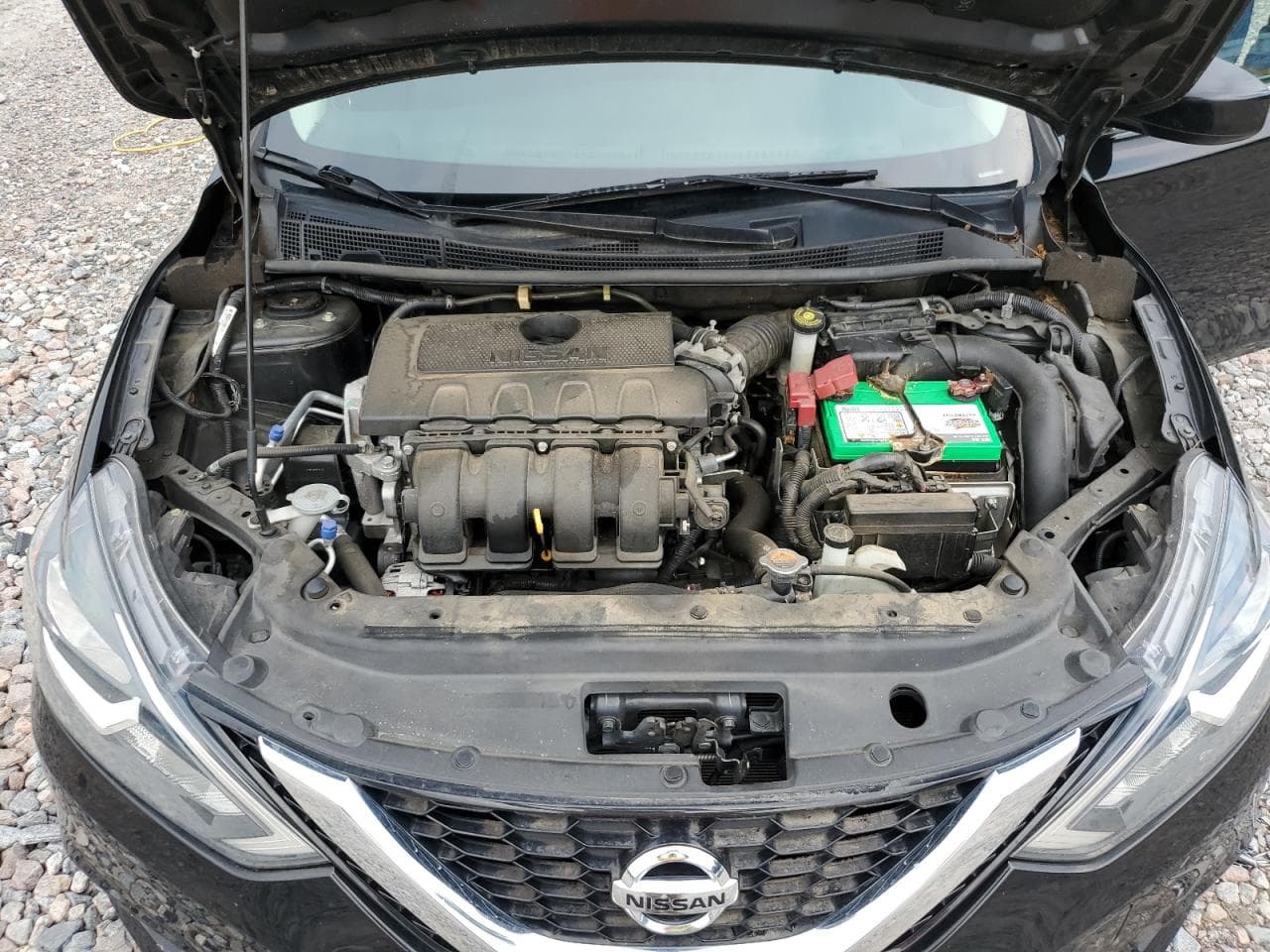 2017 Nissan Sentra S - foto 2