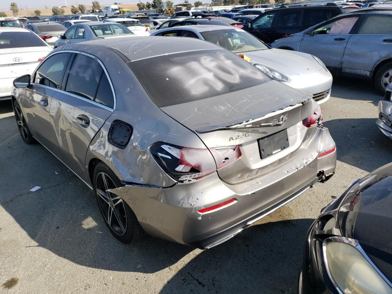2019 Mercedes-Benz A 220 - foto 2