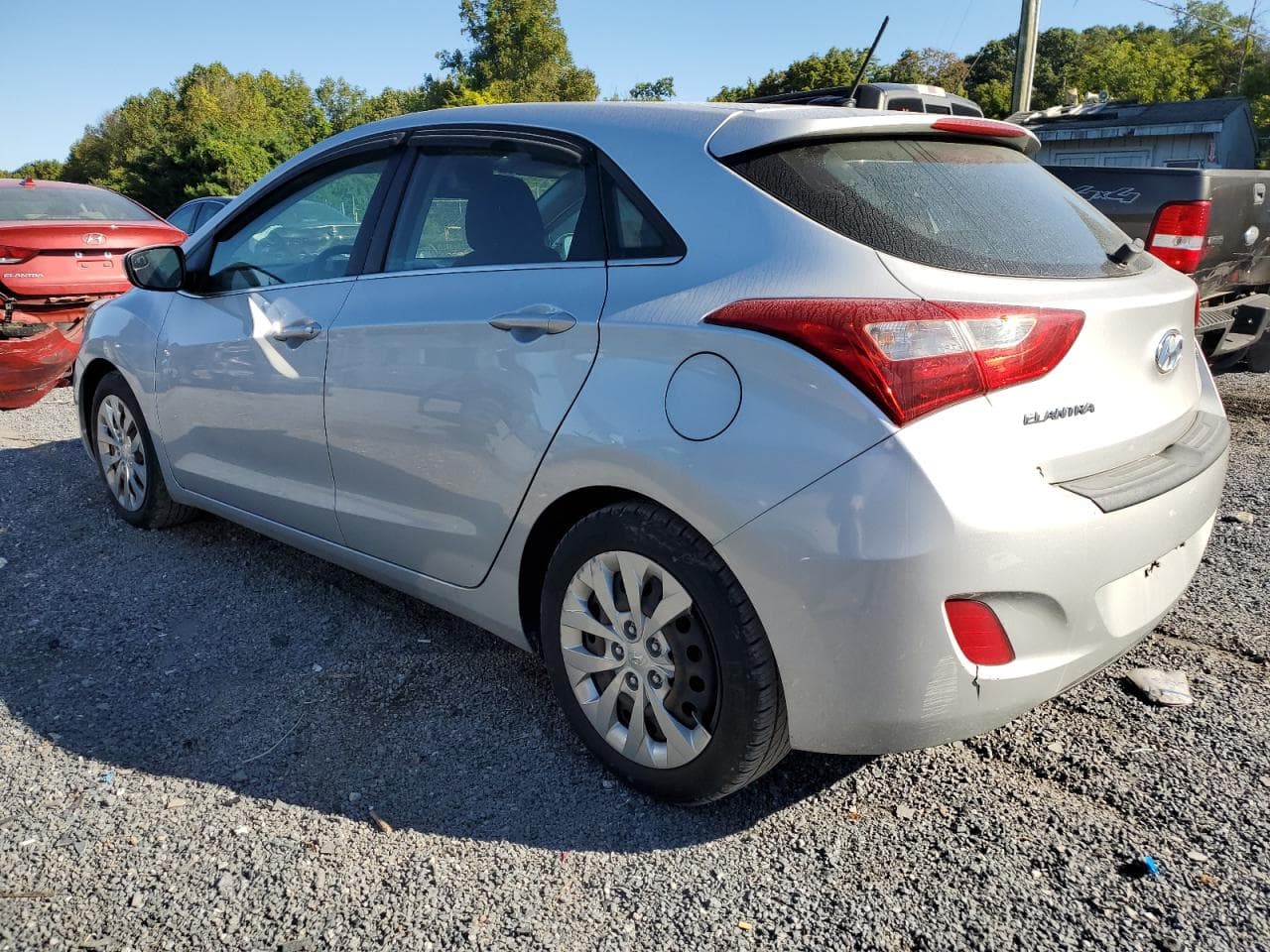 2016 Hyundai Elantra Gt Base - foto 2