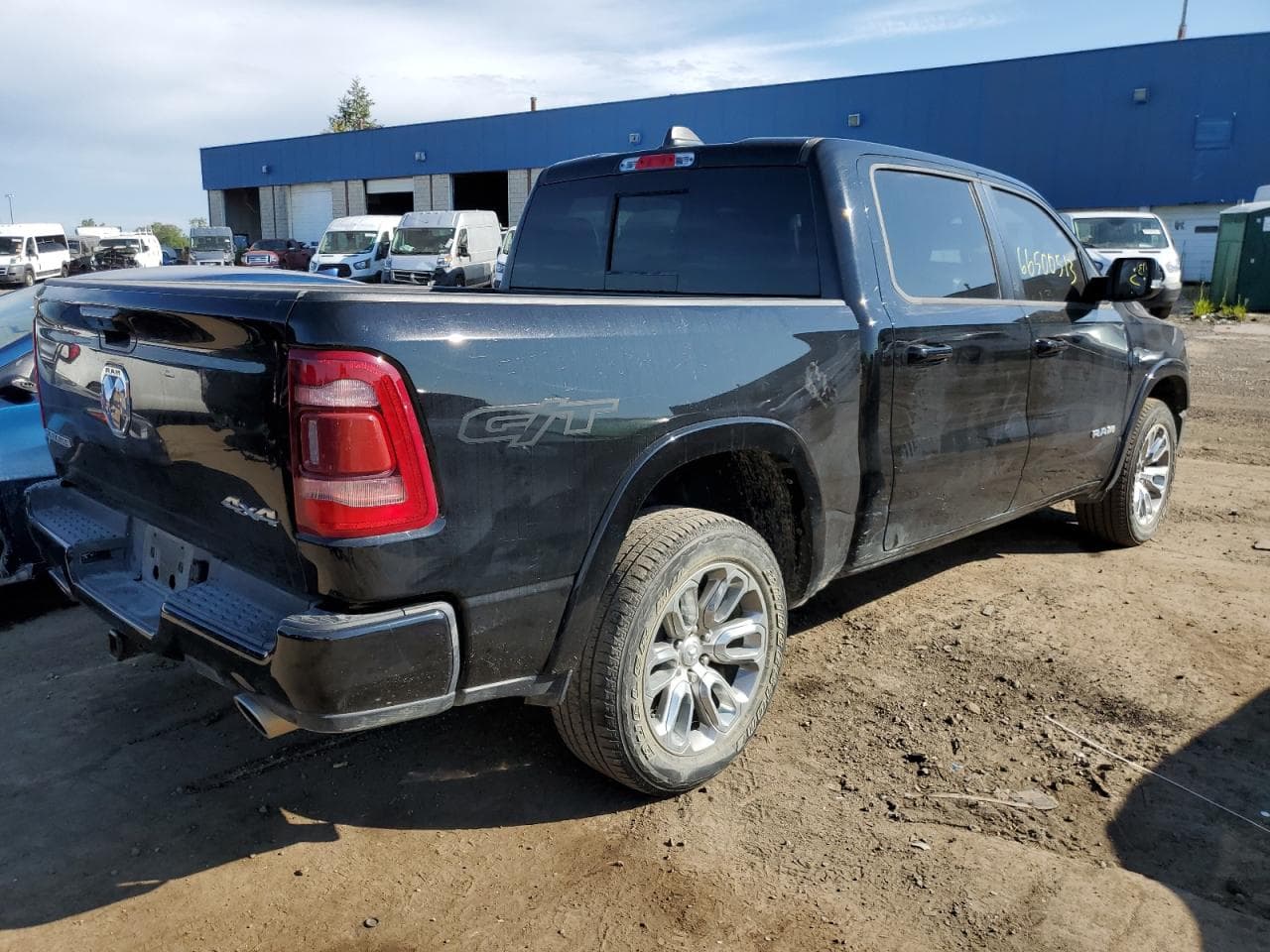 2022 Ram 1500 Laramie - foto 3