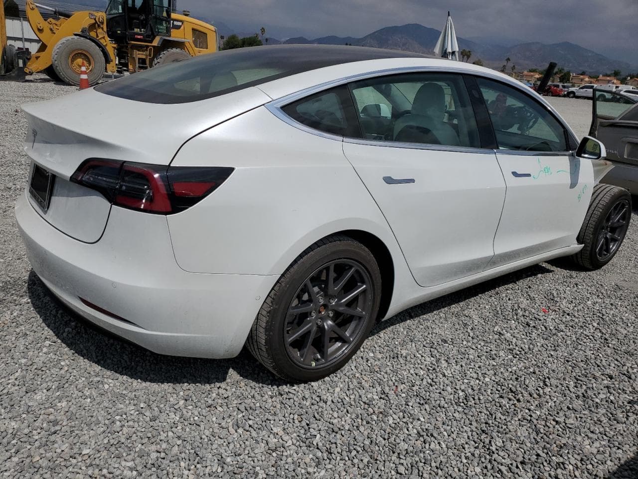 2020 Tesla Model 3 - foto 3