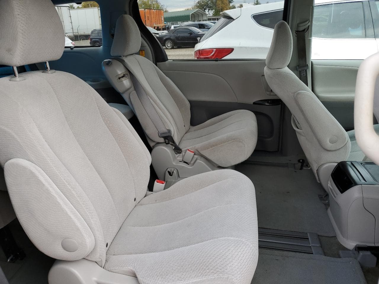 2013 Toyota Sienna Le