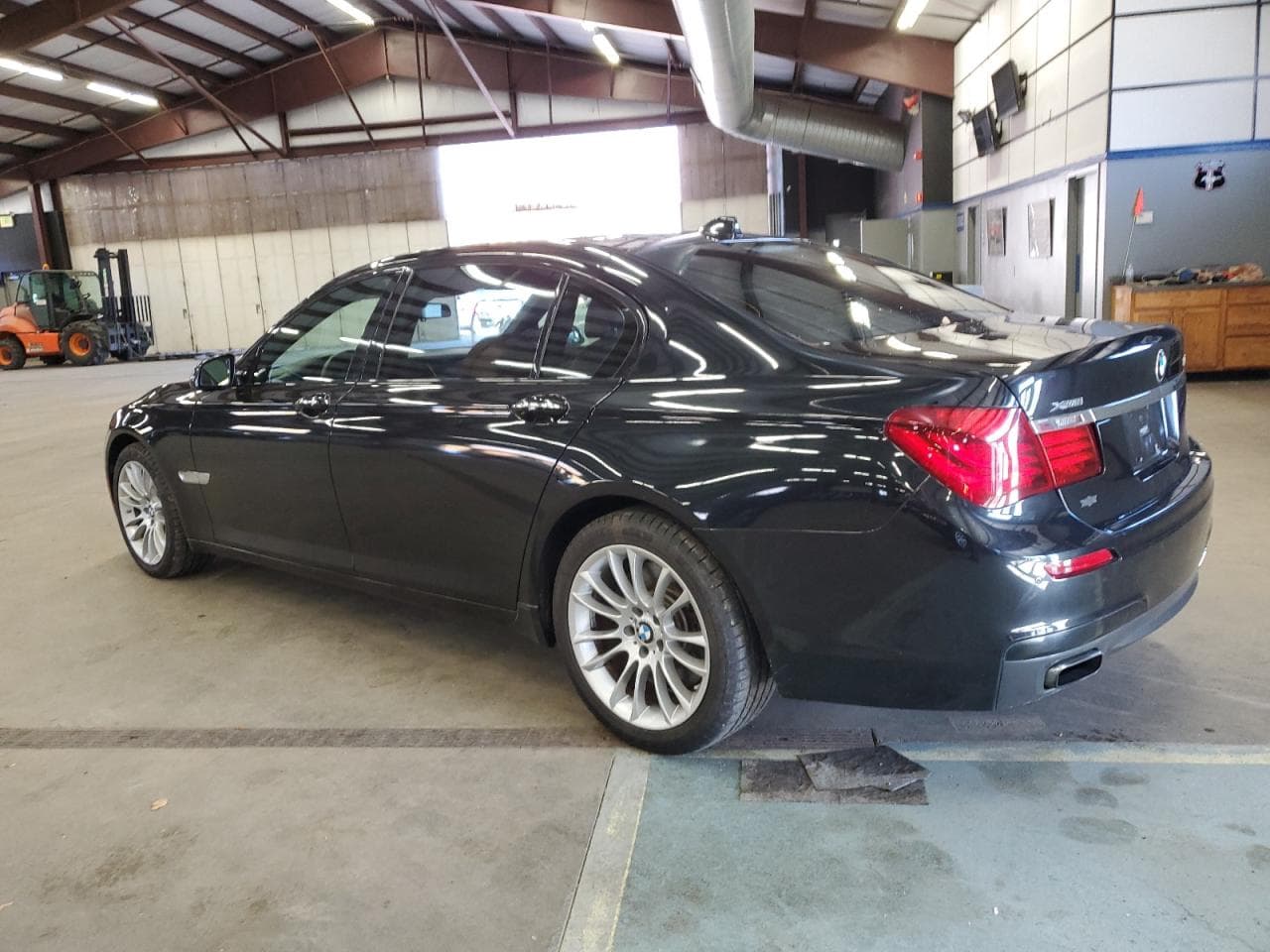2015 BMW 750 Lxi - foto 2