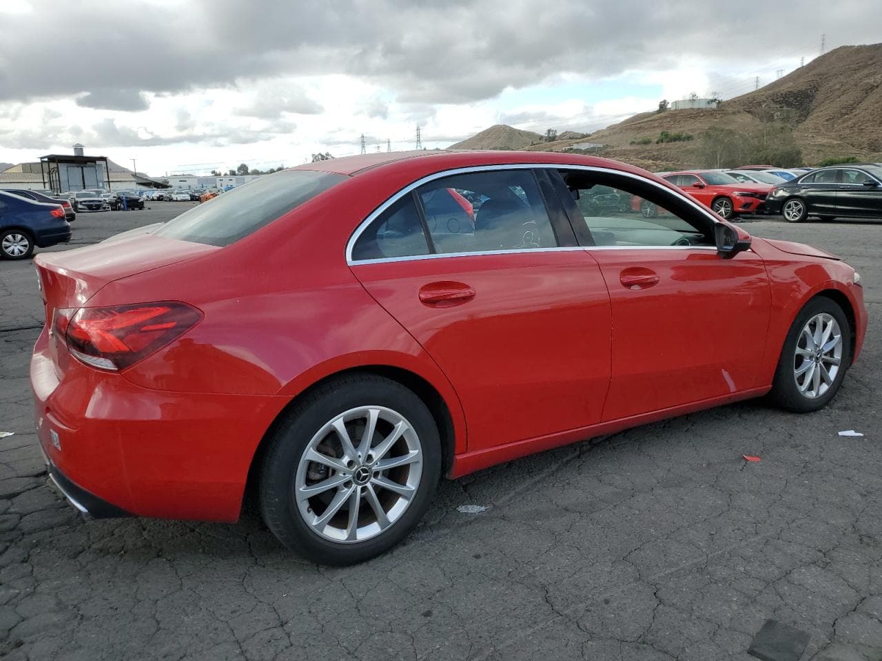 2020 Mercedes-Benz A 220 - foto 3
