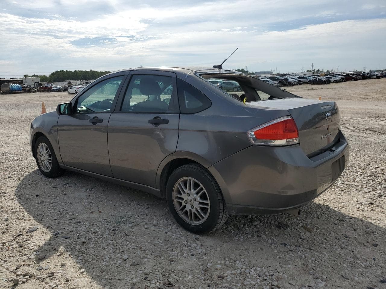 2009 Ford Focus Se - foto 2