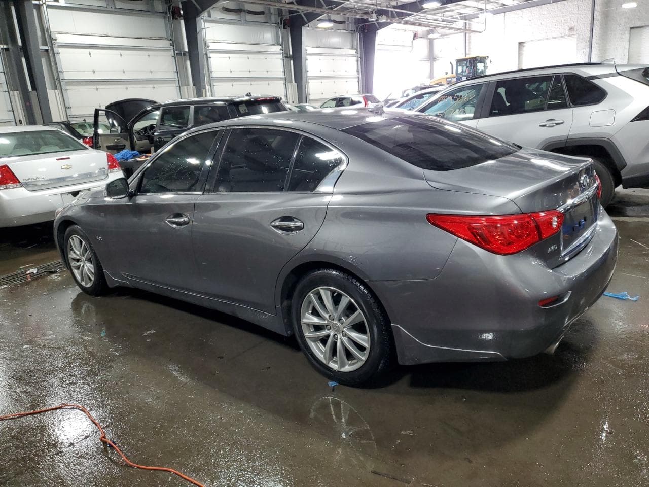 2017 Infiniti Q50 Premium - foto 2