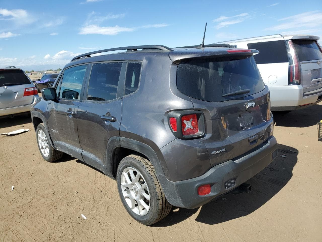 2019 Jeep Renegade Latitude - foto 2