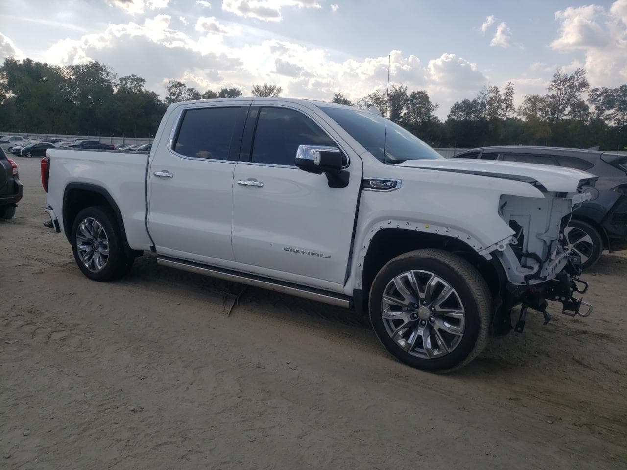 2023 GMC Sierra K1500 Denali - foto 4