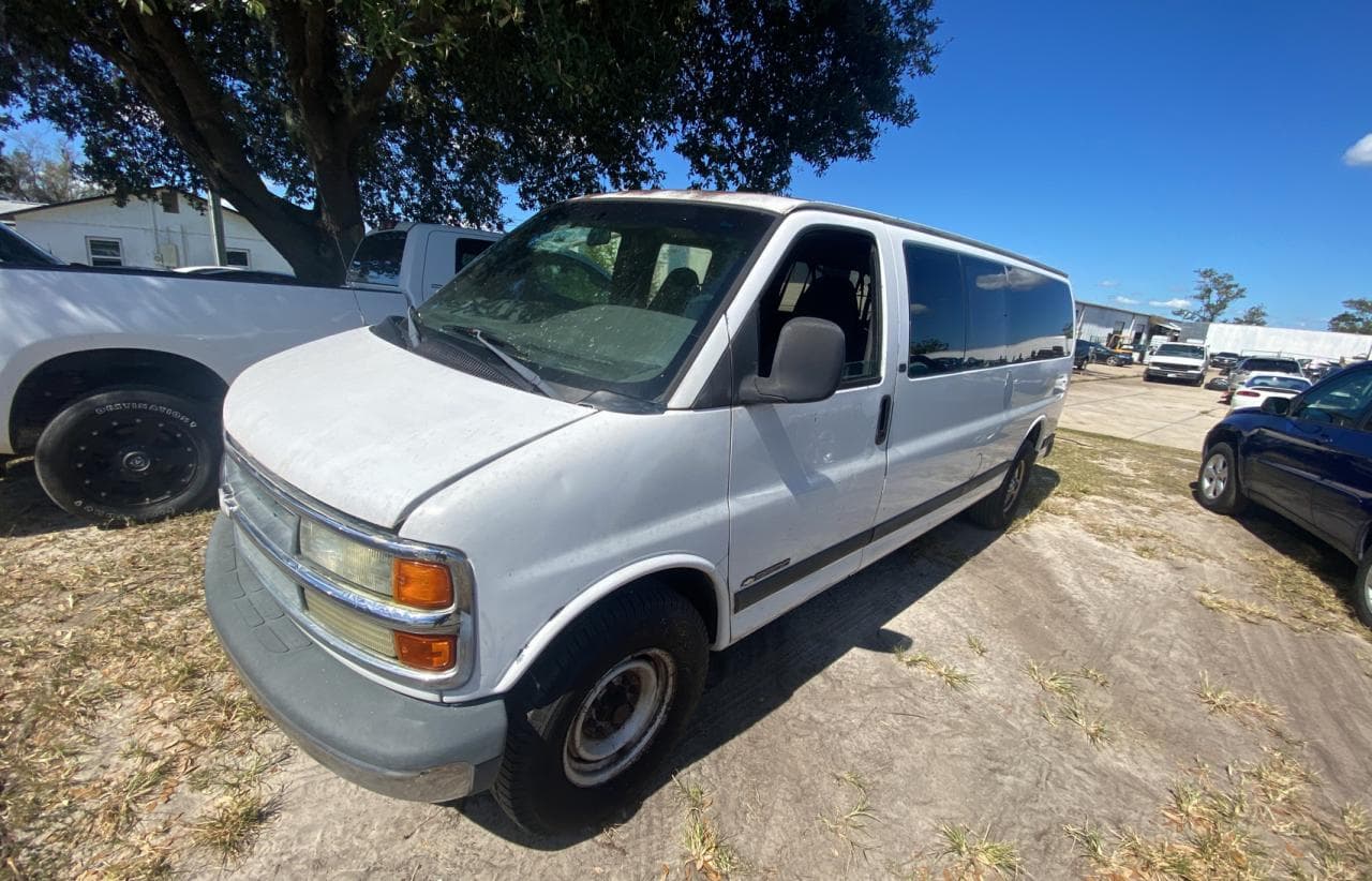 2002 Chevrolet Express G3500 - foto 2