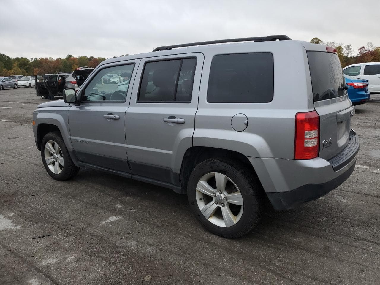 2015 Jeep Patriot Latitude - foto 2