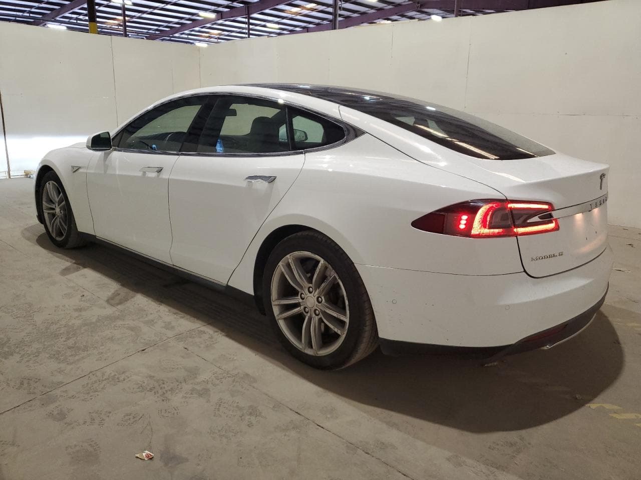 2015 Tesla Model S 70D - foto 2