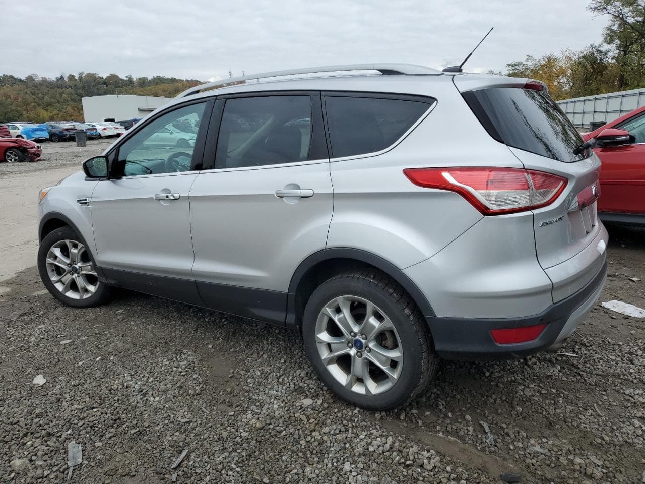2014 Ford Escape Titanium - foto 2