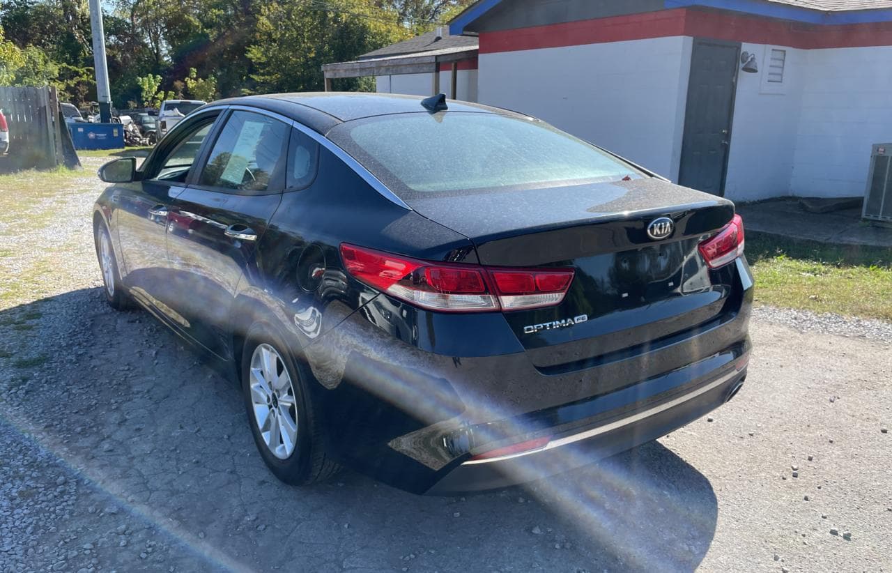 2016 Kia Optima Lx - foto 3
